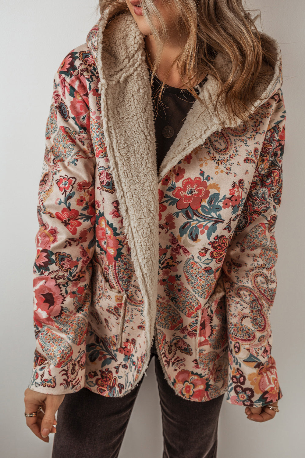 Veste au design réfléchi