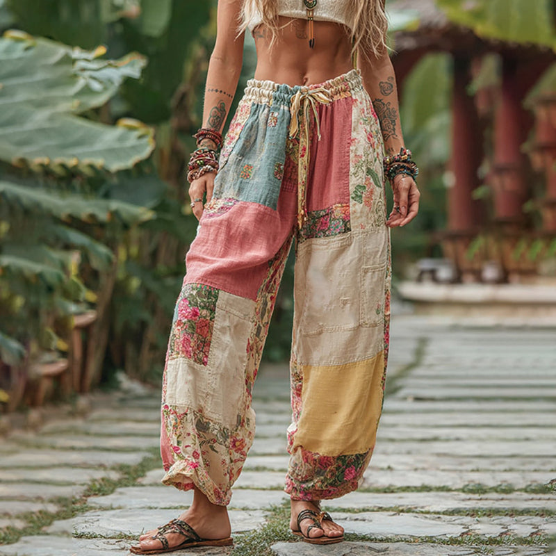 Pantalon au design réfléchi
