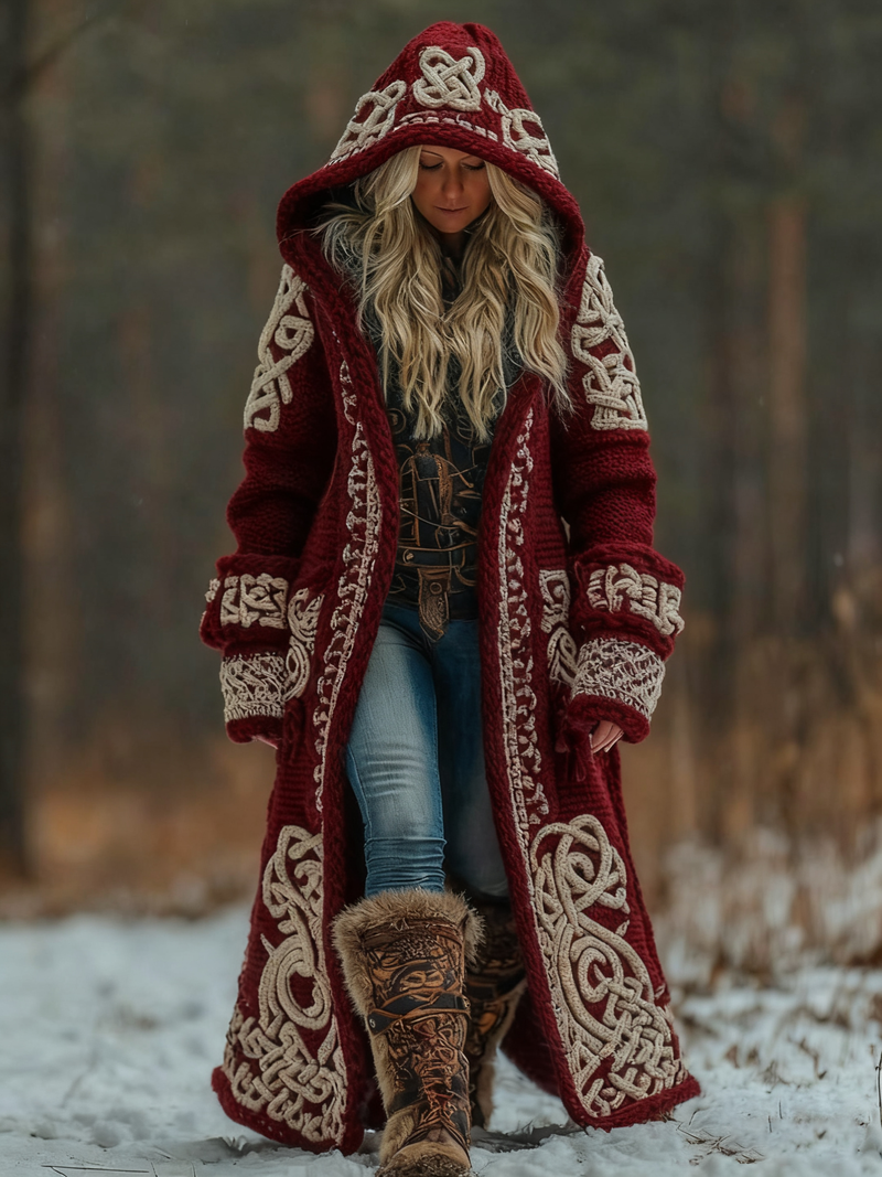 Long manteau mélange laine à capuche, motif de nœuds celtiques et appliqués tribaux