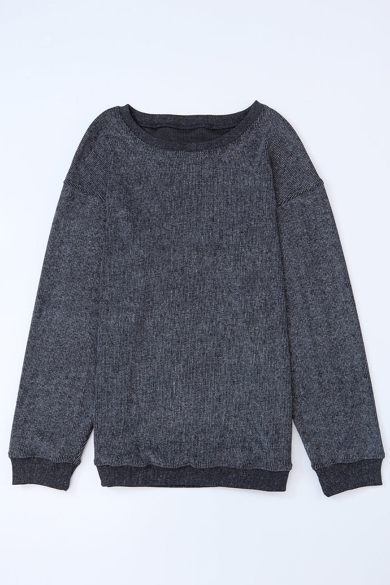Pull au design réfléchi