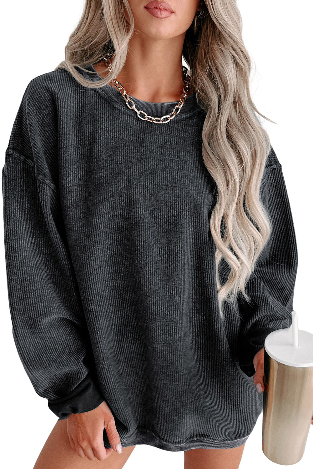 Pull au design réfléchi