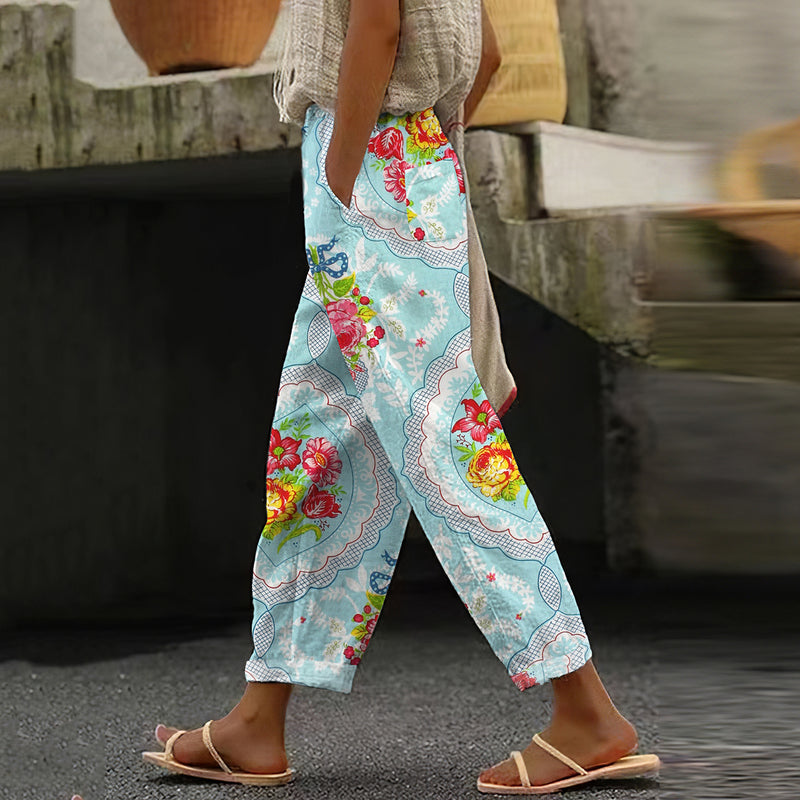 Pantalon au design réfléchi
