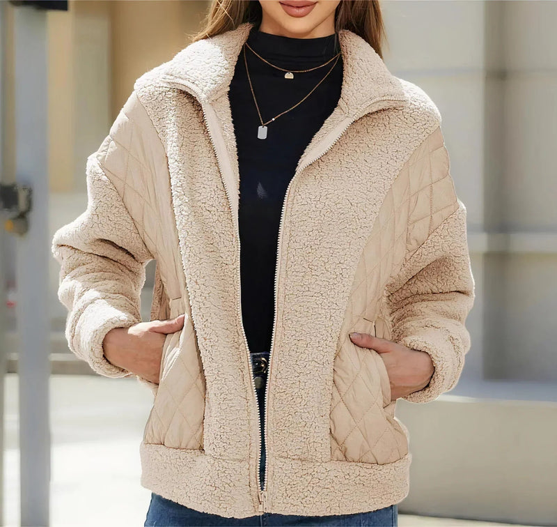 Veste au design réfléchi