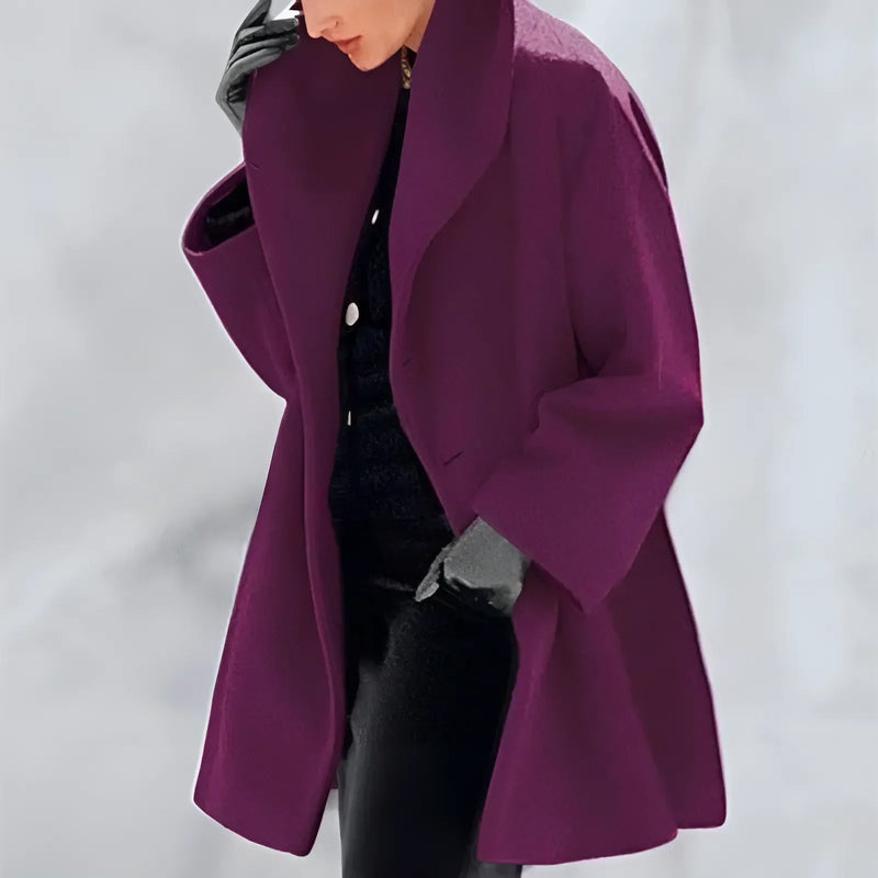 Manteau au design réfléchi