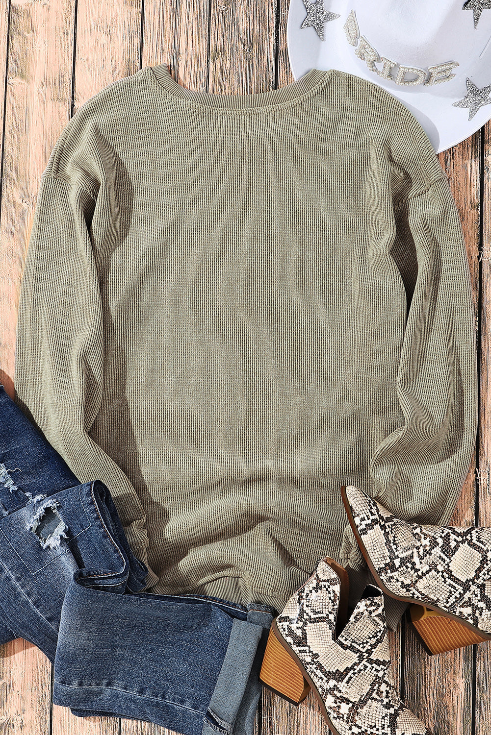 Pull au design réfléchi