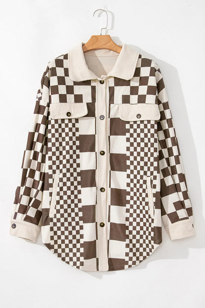 Veste au design réfléchi
