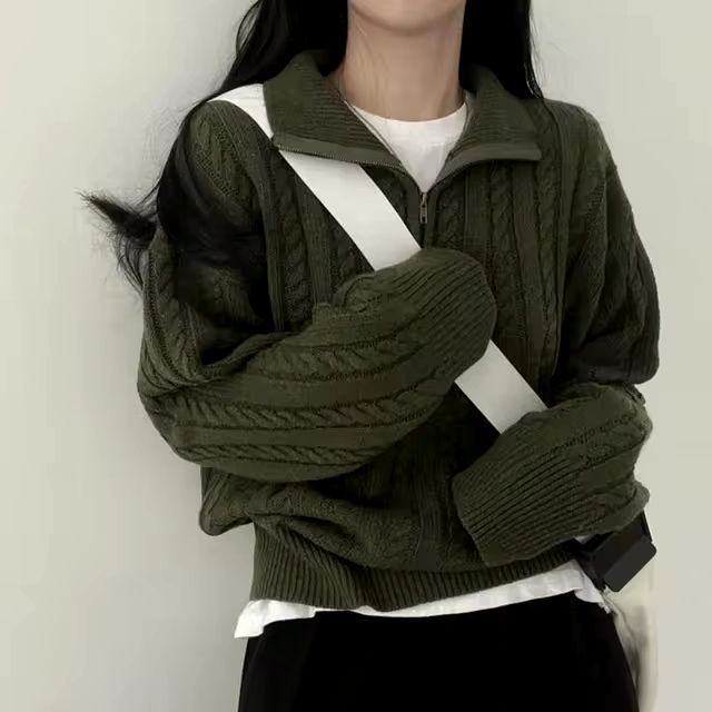 Pull au design classique