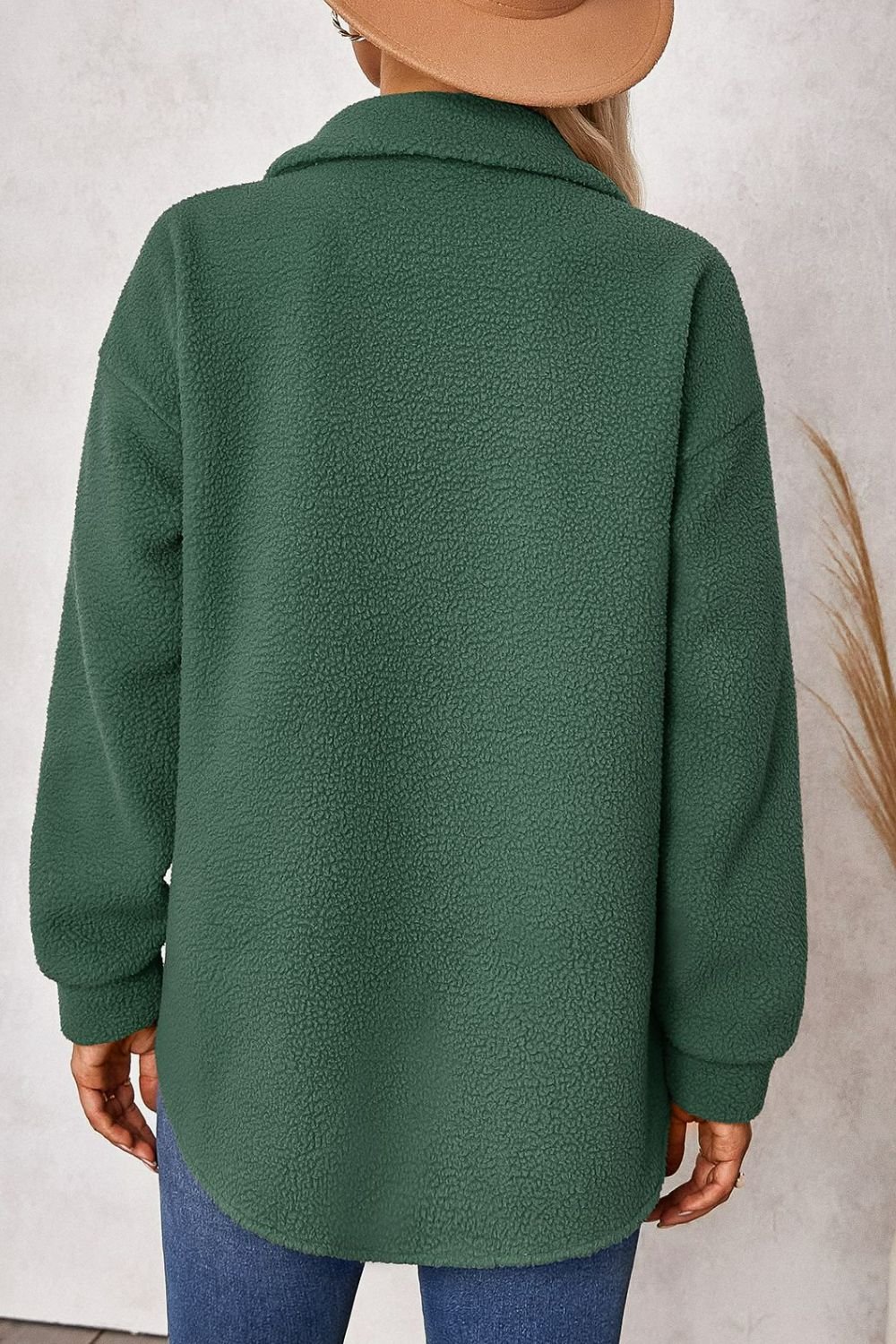 Veste au design réfléchi