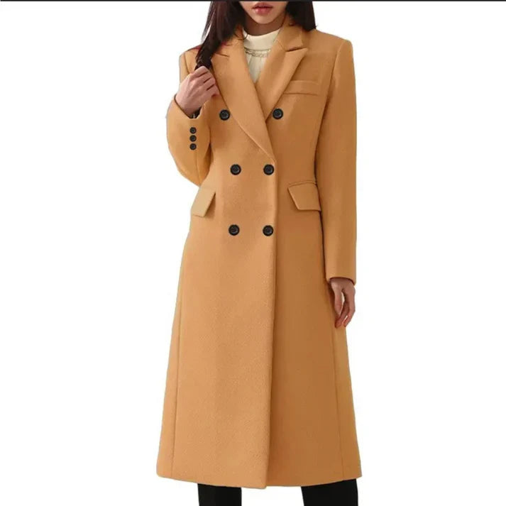 Manteau au design réfléchi