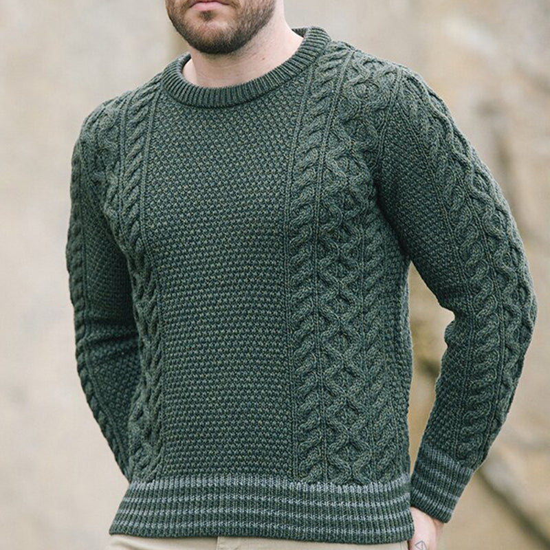 Pull au design classique