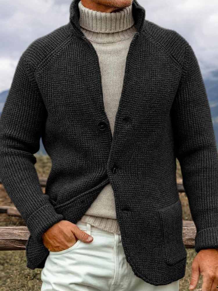 Cardigan au design classique