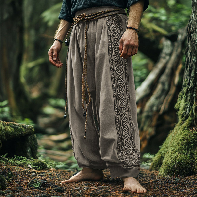 Pantalon au design réfléchi