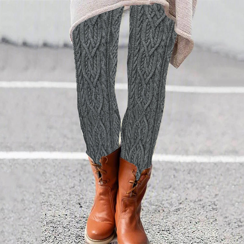 Vintage  Aran Cable Knit Pattern Comfy Leggings artswardrobe