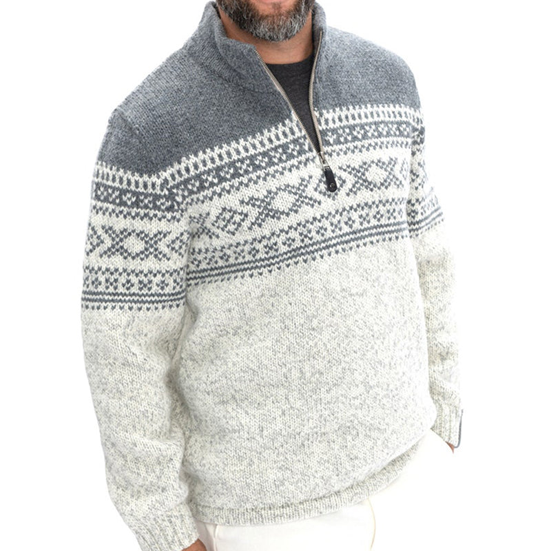 Pull au design réfléchi