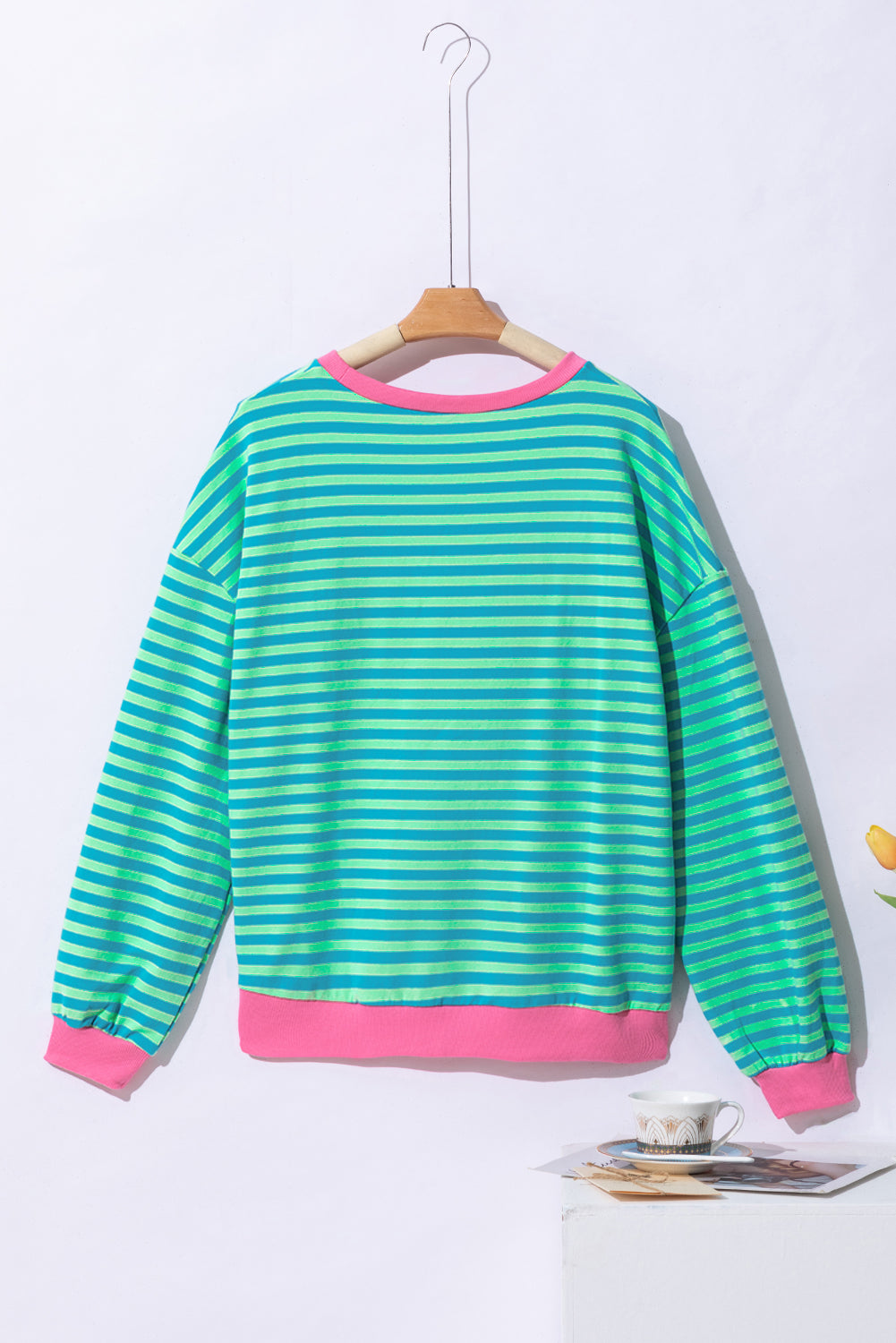 Pull au design réfléchi