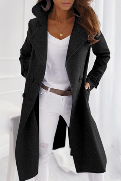 Manteau au design réfléchi