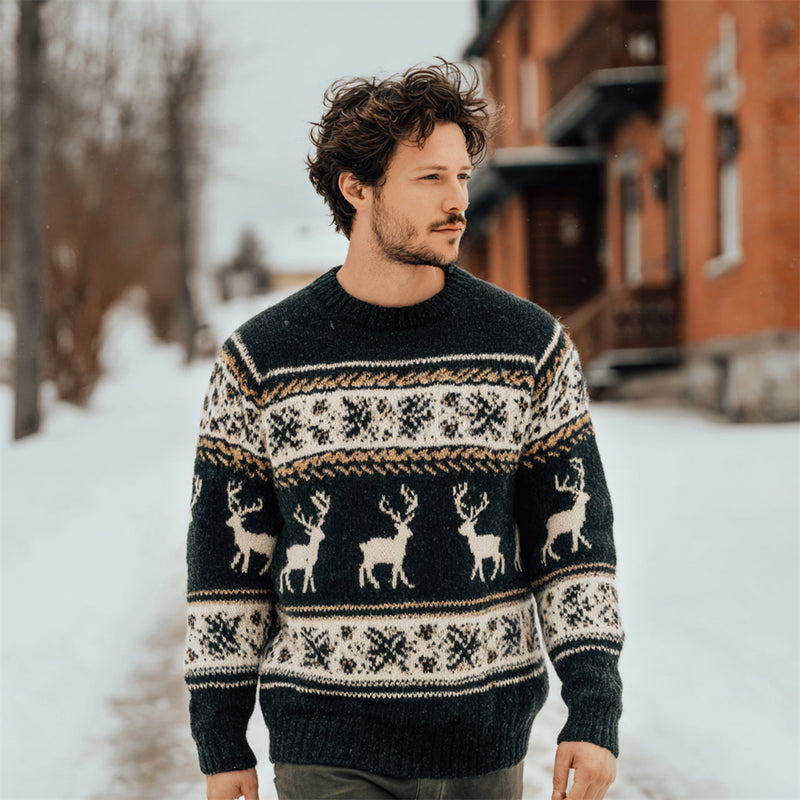 Pull au design réfléchi