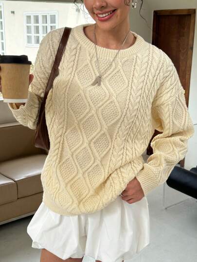 Pull au design réfléchi
