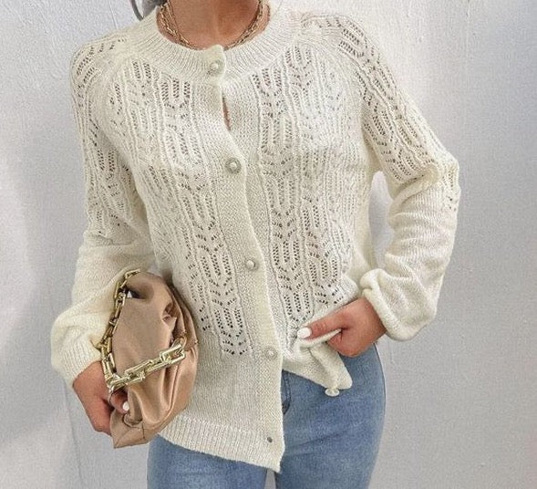 Pull au design réfléchi