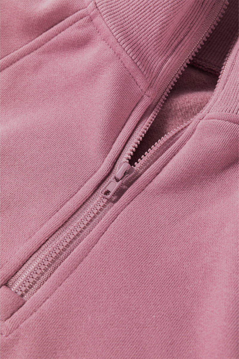 Pull magnifiquement confectionné