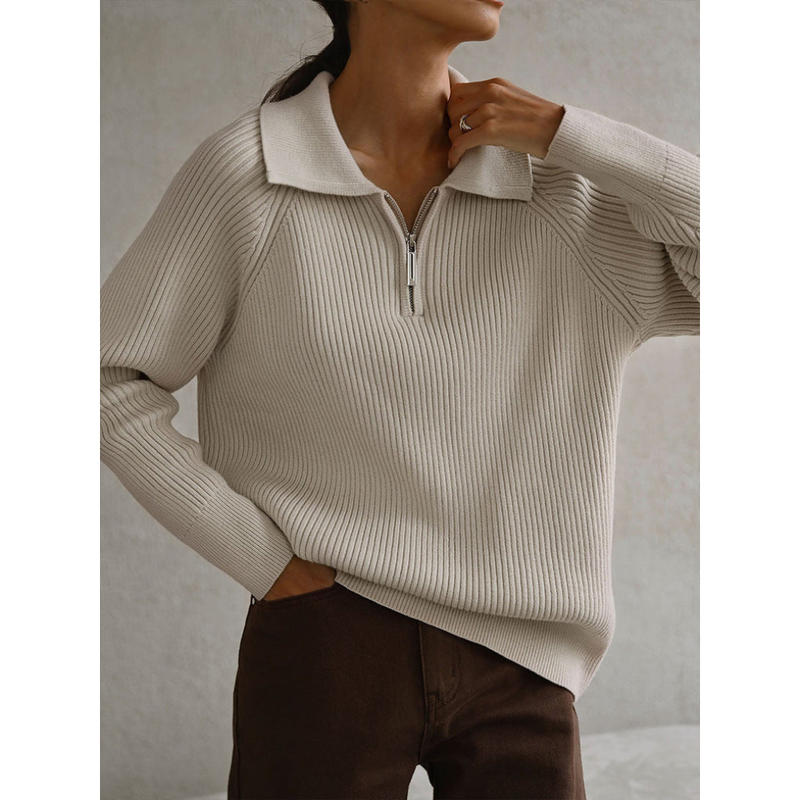 Pull au design réfléchi
