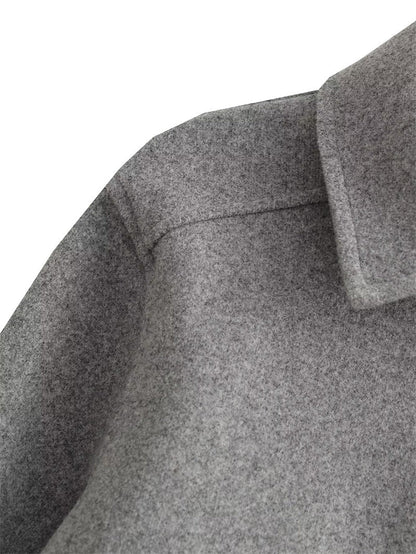 Veste au design réfléchi
