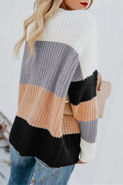 Pull au design réfléchi