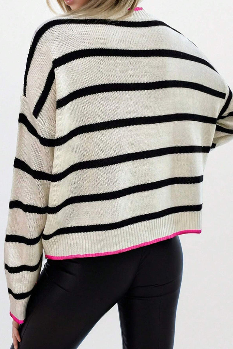 Pull au design réfléchi