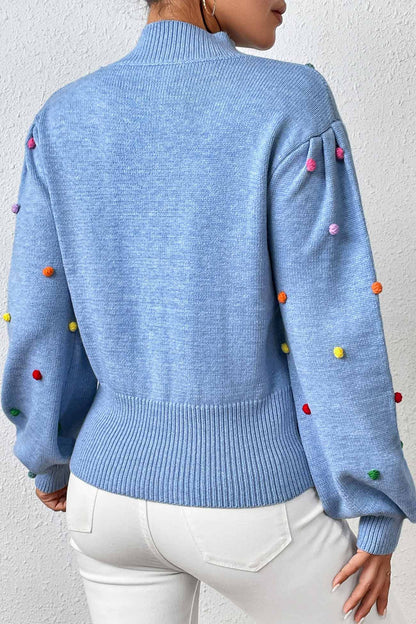 Pull au design réfléchi
