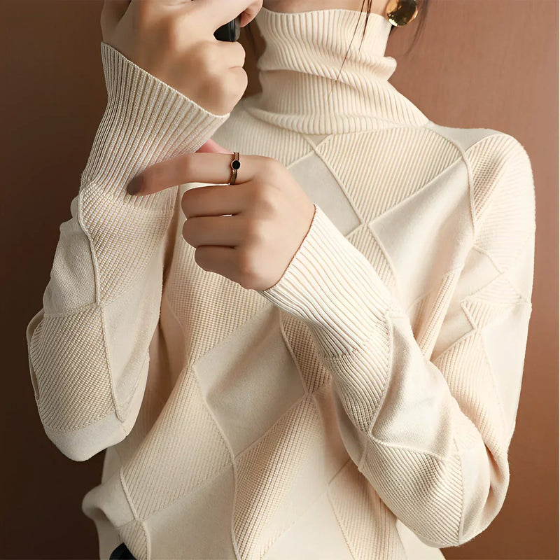 Pull au design réfléchi
