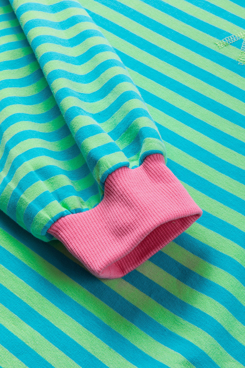 Pull au design réfléchi