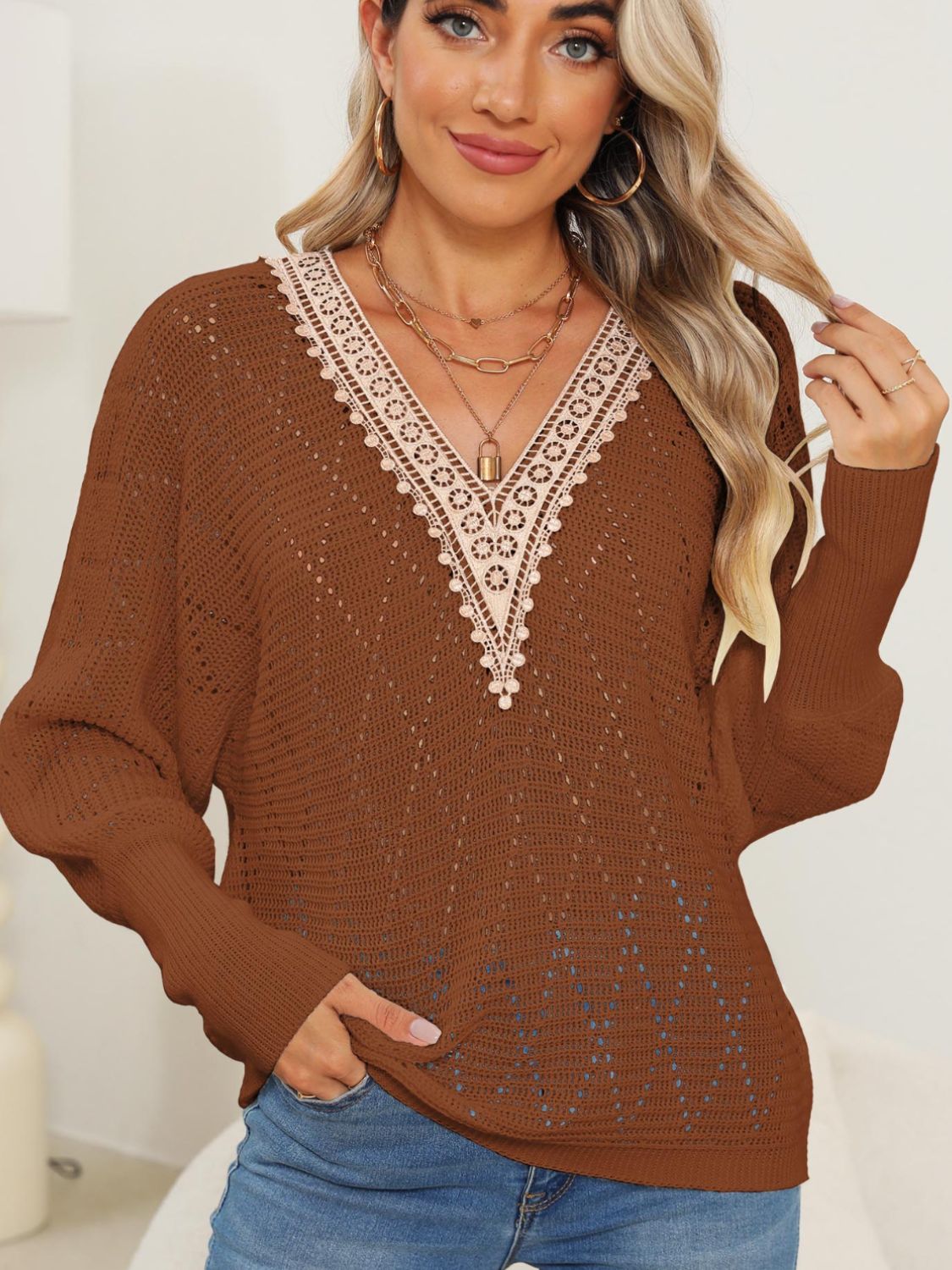 Pull au design réfléchi