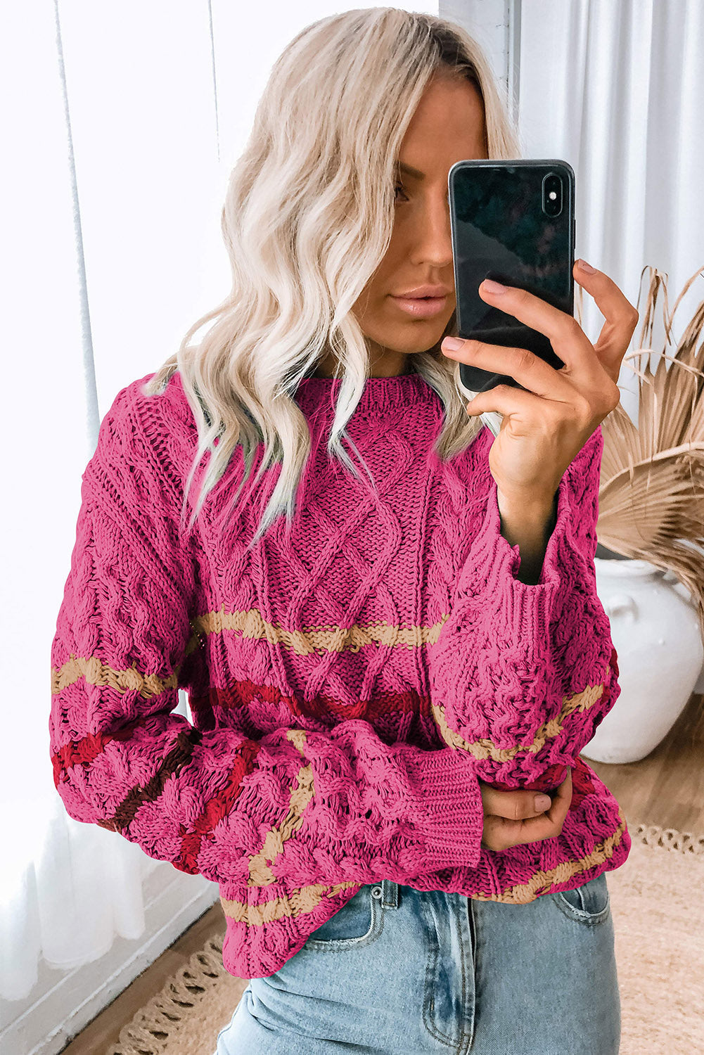 Pull au design réfléchi
