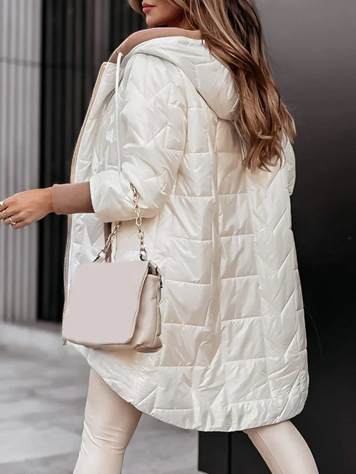 Veste au design réfléchi