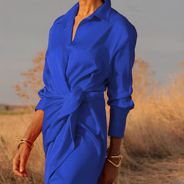 SL | Maxi-robe à manches longues avec revers et coupe étroite