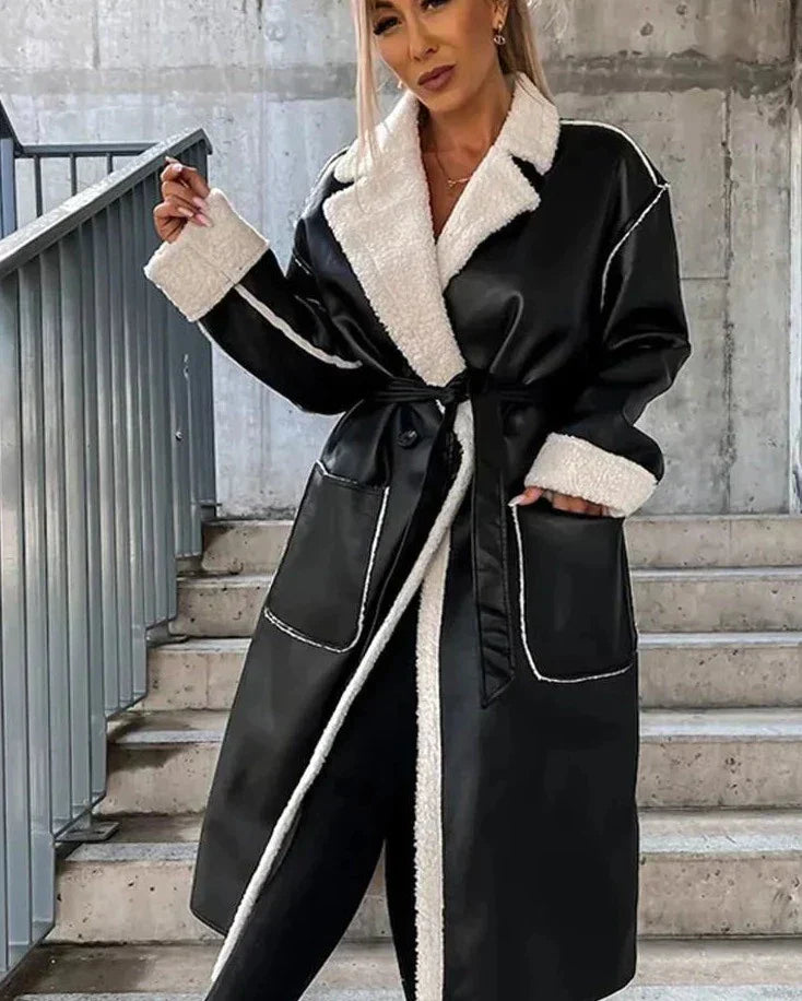 EP | Veste longue en cuir avec fourrure