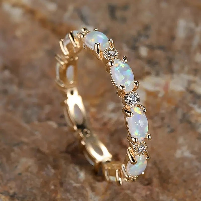 Or Bague classique au charme intemporel