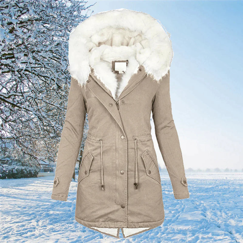 EP | La nouvelle veste parka oversized avec capuche et doublure en fourrure