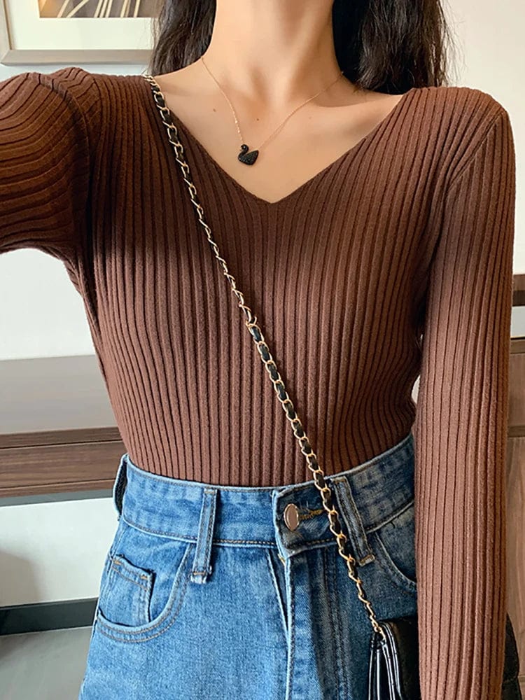 EP | Basic Pull en tricot col V