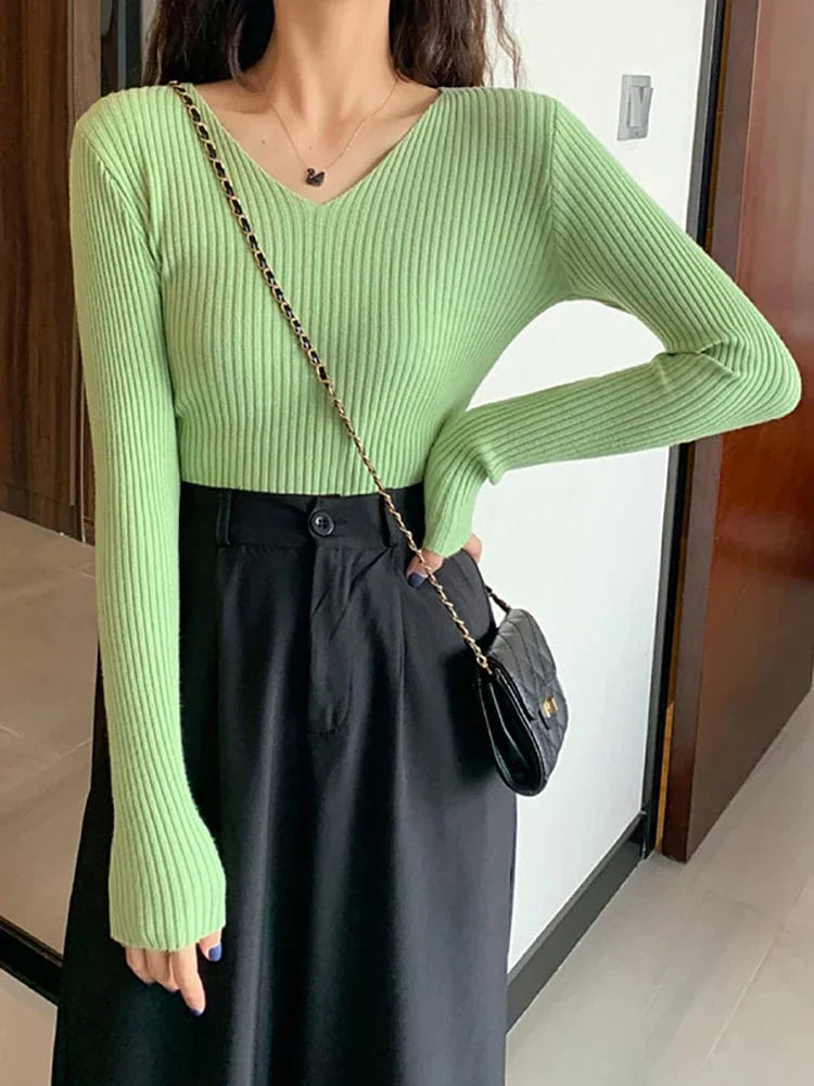 EP | Basic Pull en tricot col V