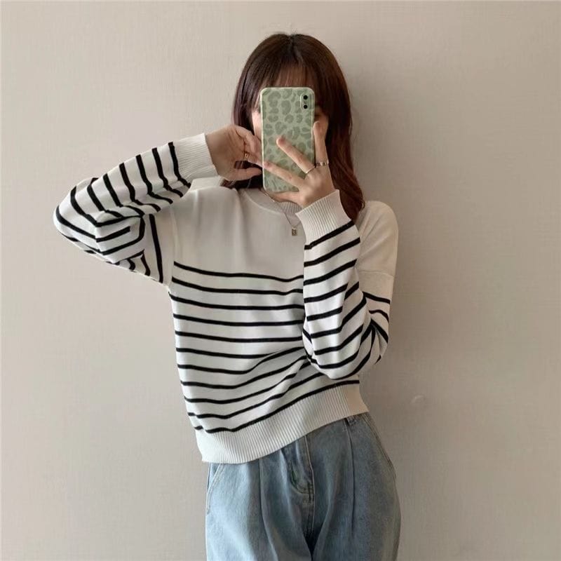 EP | Pull-over solide à col rond