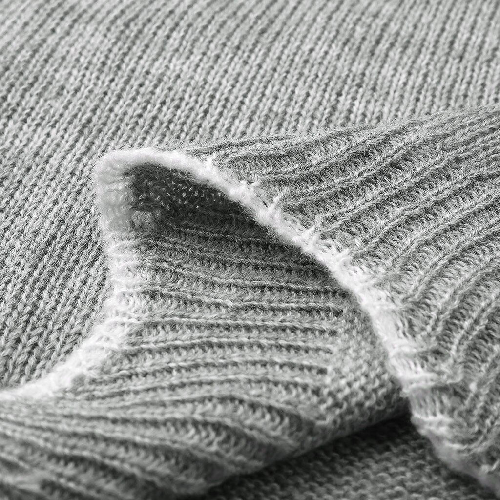 Pull magnifiquement confectionné