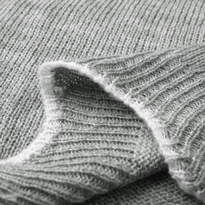 Pull magnifiquement confectionné