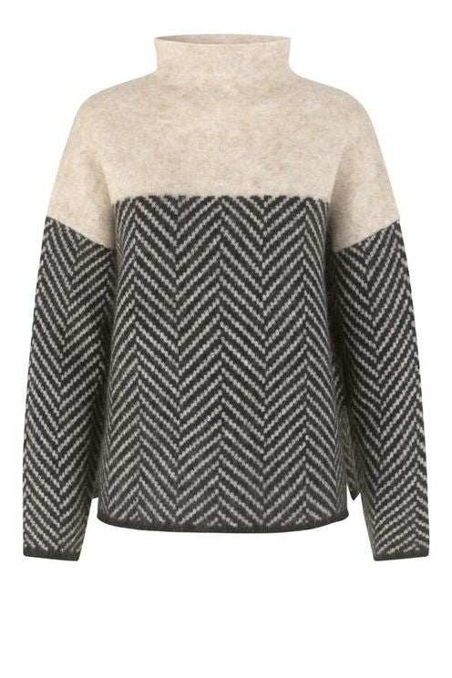 Pull au design classique