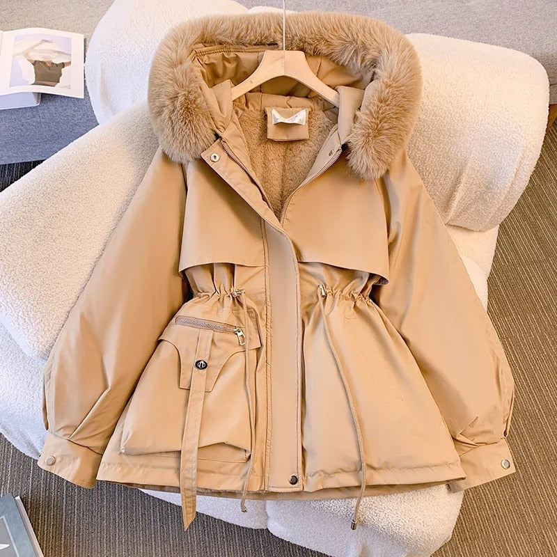 EP | manteau élégant avec col en fourrure
